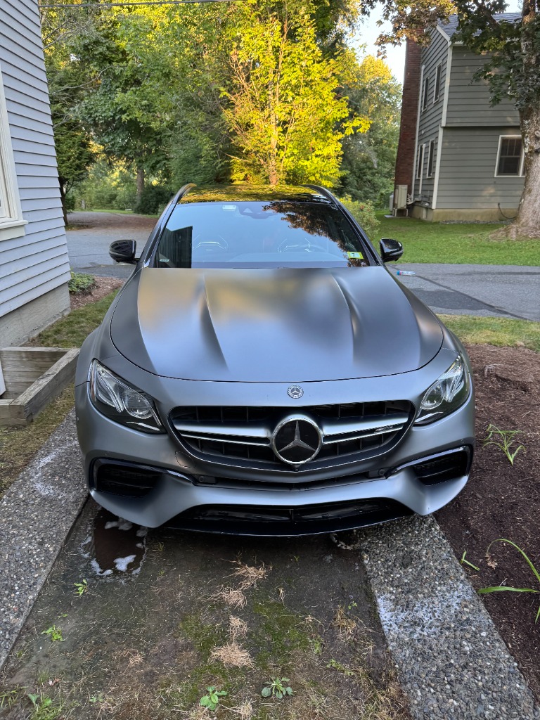 Mercedes E-Class exterior